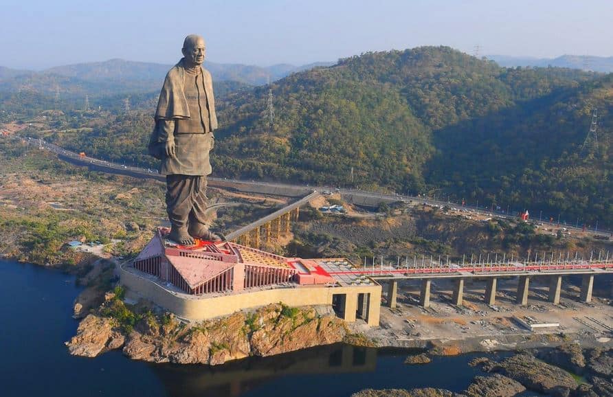 Statue of Unity LIVE UPDATES, PM Narendra Modi live speech on sardar vallabhai patel birth anniversary LIVE UPDATES: पीएम मोदी ने देश को सौंपी 'स्टैच्यू ऑफ यूनिटी', कहा- ये मूर्ति नये भारत की अभिव्यक्ति है