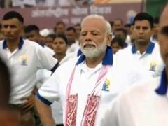 पीएम मोदी ने रांची में 25 हजार लोगों के साथ किया योग, तमाम बड़ी हस्तियों ने भी देशभर में किया योग