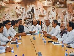 Maha Govt Formation HIGHLIGHTS: Sena, Congress, NCP Discussing Options; BJP Affirmative Too