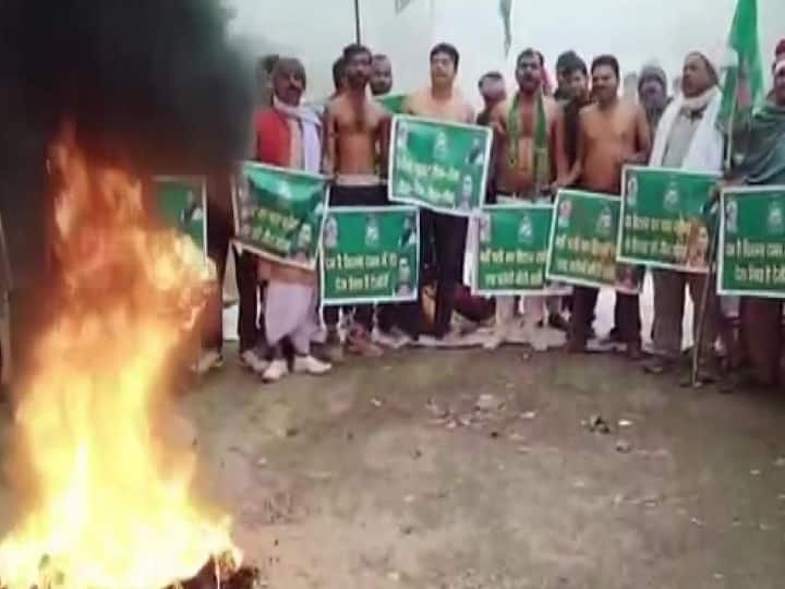 rjd calls bandh against citizenship amendment act, tejaswi yadav targets nitish kumar LIVE Updates: आरजेडी के बिहार बंद में पहुंचे तेजस्वी, केसी त्यागी बोले- NRC का औचित्य ही नहीं