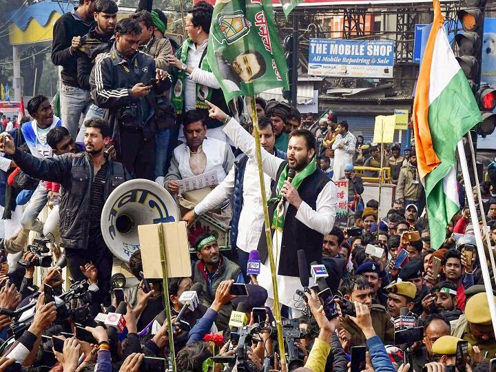 CAA Protests HIGHLIGHTS: Bhim Army Chief Sent To 14-Day Judicial Custody; 11 Injured In Bihar Violence Anti CAA Protests HIGHLIGHTS: Citizenship amendment act protests cab caa NRC Delhi Uttar Pradesh Bihar narendra Modi Amit Shah CAA Protests HIGHLIGHTS: Bhim Army Chief Sent To 14-Day Judicial Custody; 11 Injured In Bihar Violence