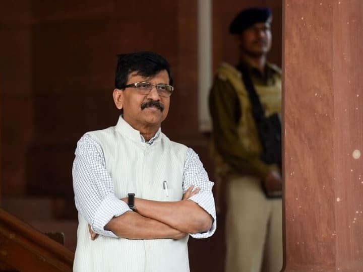 Live Updates on Citizenship Amendment Bill 2019:Shiv Sena Leader Sanjay Raut on CAB नागरिकता संशोधन बिल LIVE: समर्थन को लेकर शिवसेना ने सस्पेंस बढ़ाया, संजय राउत बोले- लोकसभा में जो हुआ वो भूल जाइए