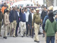 Delhi Election LIVE: 'लाइन' में फंस गए केजरीवाल, 6 घंटे इंतजार करने के बाद नई दिल्ली सीट से भरा नामांकन 