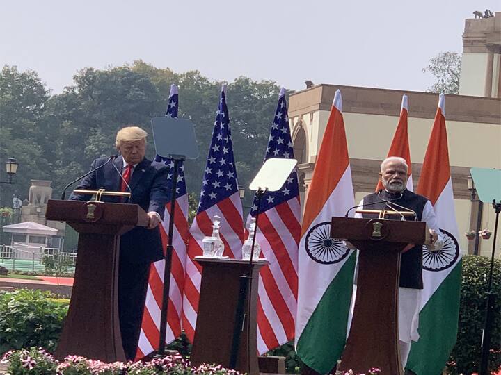 Trump In India Live: अमेरिका के साथ बड़ी ट्रेड डील पर बात होगी शुरू, पढ़ें- संयुक्त प्रेस कॉन्फ्रेंस में मोदी-ट्रंप क्या बोले Trump In India Day two Bilateral talks with Modi and melania delhi government school visit Trump In India Live: अमेरिका के साथ बड़ी ट्रेड डील पर बात होगी शुरू, पढ़ें- संयुक्त प्रेस कॉन्फ्रेंस में मोदी-ट्रंप क्या बोले