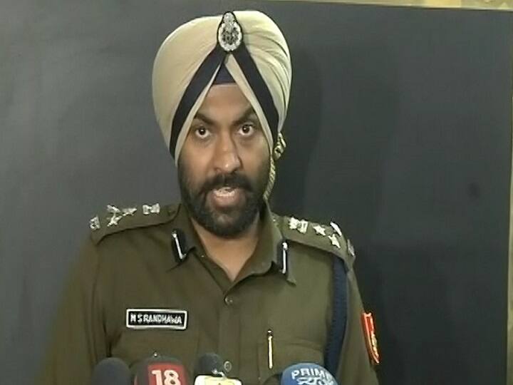 Delhi Violence Live Updates: दिल्ली पुलिस ने बताया-आज हिंसा की कोई खबर नहीं, अब तक 106 लोग गिरफ्तार, 18 FIR दर्ज live updates delhi violence, Delhi police said no report of violence today 18 FIR lodge Delhi Violence Live Updates: दिल्ली पुलिस ने बताया-आज हिंसा की कोई खबर नहीं, अब तक 106 लोग गिरफ्तार, 18 FIR दर्ज