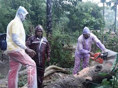 Cyclone Amphan live updates: पश्चिम बंगाल में चक्रवात 'उम्पुन' का कहर, एक बच्ची और महिला की मौत