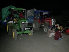 Farmers' Protest Highlights: Farmers Camp At Singhu Border In Haryana; Delhi Govt Makes Arrangement At Burari Ground