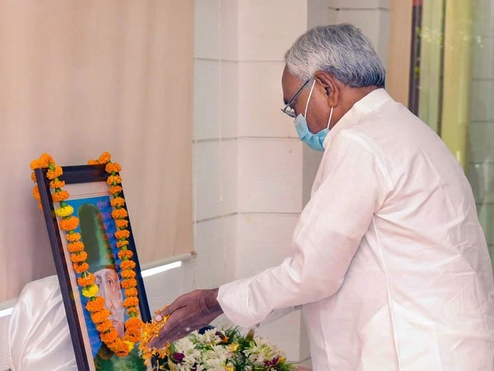 Bihar Election Results LIVE Updaltes Win Loss Tally RJD JDU Seatwise Leading Trailing Updates from Bihar Assembly Elections 2020 results Bihar Election 2020 Final Results LIVE: বিহারে মুখ্যমন্ত্রী হবেন নীতীশই, আশ্বস্ত করল বিজেপি, শপথ নেবেন দীপাবলির পরে, জানাল জেডিইউ