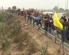 Farmers Protest Live Updates: किसानों का ट्रैक्टर मार्च जारी, राकेश टिकैट बोले- मई 2024 तक हैं आंदोंलन के लिए तैयार