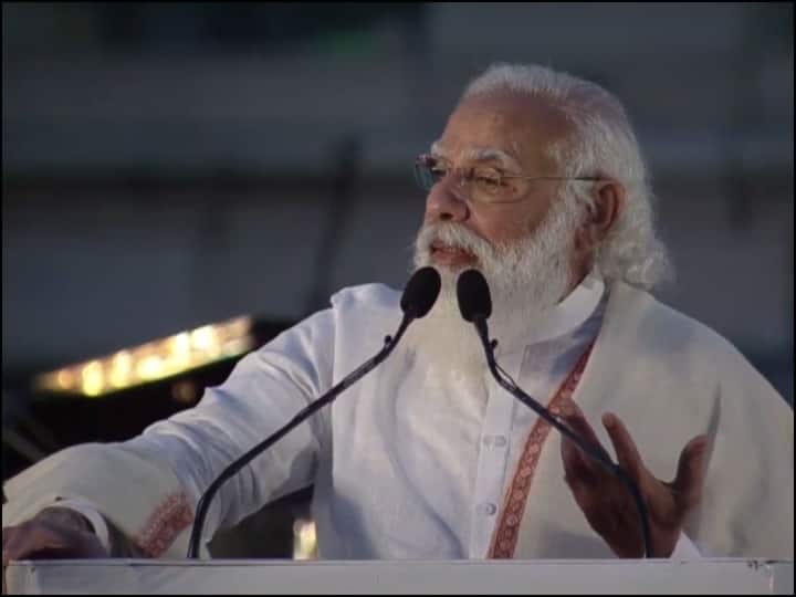 PM Modi Assam, WB Visit LIVE updates: Mamta Banerjee can be attend same program on Netaji birth anniversary PM Modi WB Visit LIVE: पीएम मोदी बोले- नेताजी के नाम से ऊर्जा मिलती है, हम उनका कर्ज़ नहीं चुका सकते