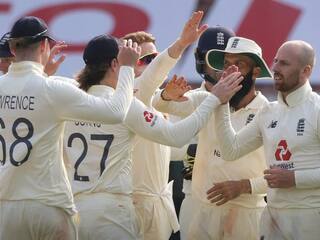 IND vs ENG 2nd Test Day 1 Stumps: रोहित के दमदार शतक की बदौलत भारत ने पहले दिन बनाए 300 रन, पंत और पटेल नाबाद लौटे