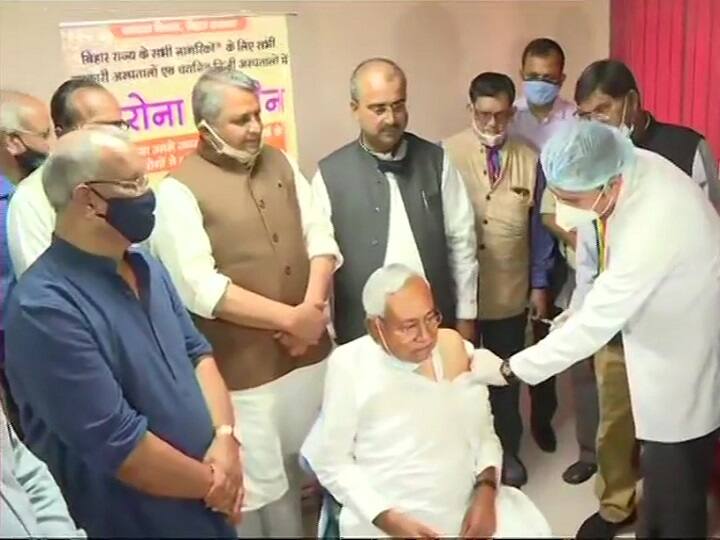 Co-WIN 2, Corona Vaccination LIVE: PM के बाद नवीन-नीतीश ने लगवाई वैक्सीन, नेपाल के आर्मी चीफ ने लिया मेड इन इंडिया टीका Coronavirus Vaccination LIVE Updates: PM Narendra Modi Covid-19 Vaccination Registration Second Drive AIIMS Maharashtra Lockdown Pfizer Co-WIN 2, Corona Vaccination LIVE: PM के बाद नवीन-नीतीश ने लगवाई वैक्सीन, नेपाल के आर्मी चीफ ने लिया मेड इन इंडिया टीका