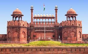 Noida Logix Mall Fire: नोएडा के लॉजिक्स मॉल में लगी आग, दमकल की गाड़ियां मौके पर मौजूद, खाली कराया