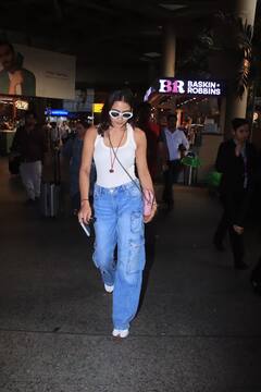 Sara Ali Khan Keeps Her Airport Look Casual And Comfy